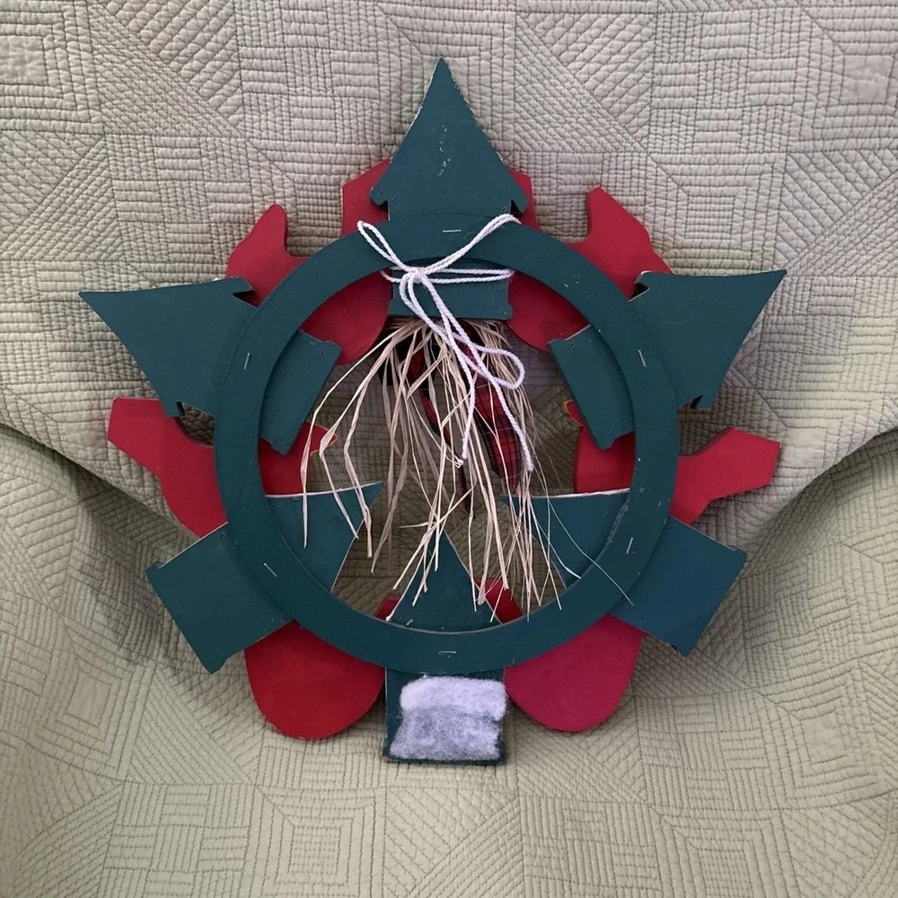 Wooden Red Cardinal Wreath Wall Hanging Country Folk Art Birdhouse Decor 17x17